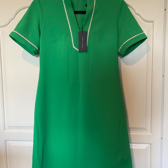 Green Dress - Picture 7 of 7